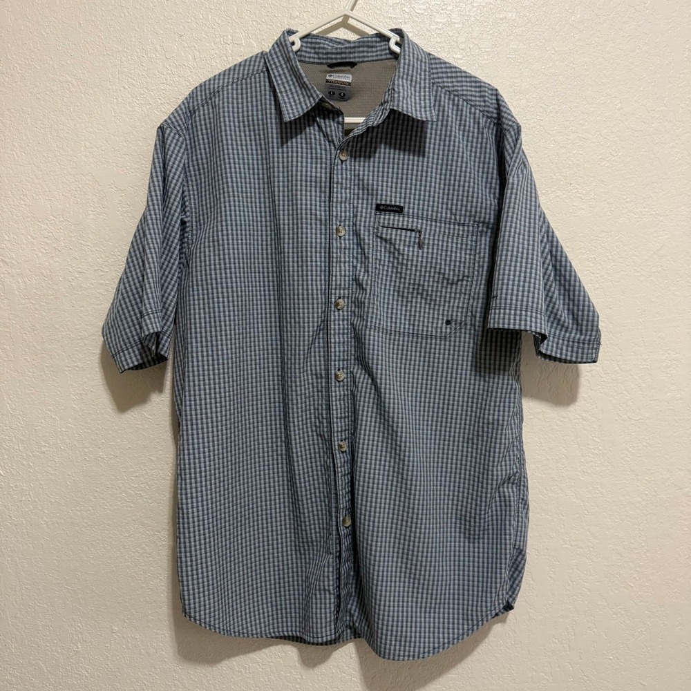 Columbia Titanium Blue Plaid Short Sleeve Button Up Shirt Men's Large - Picture 2 of 8